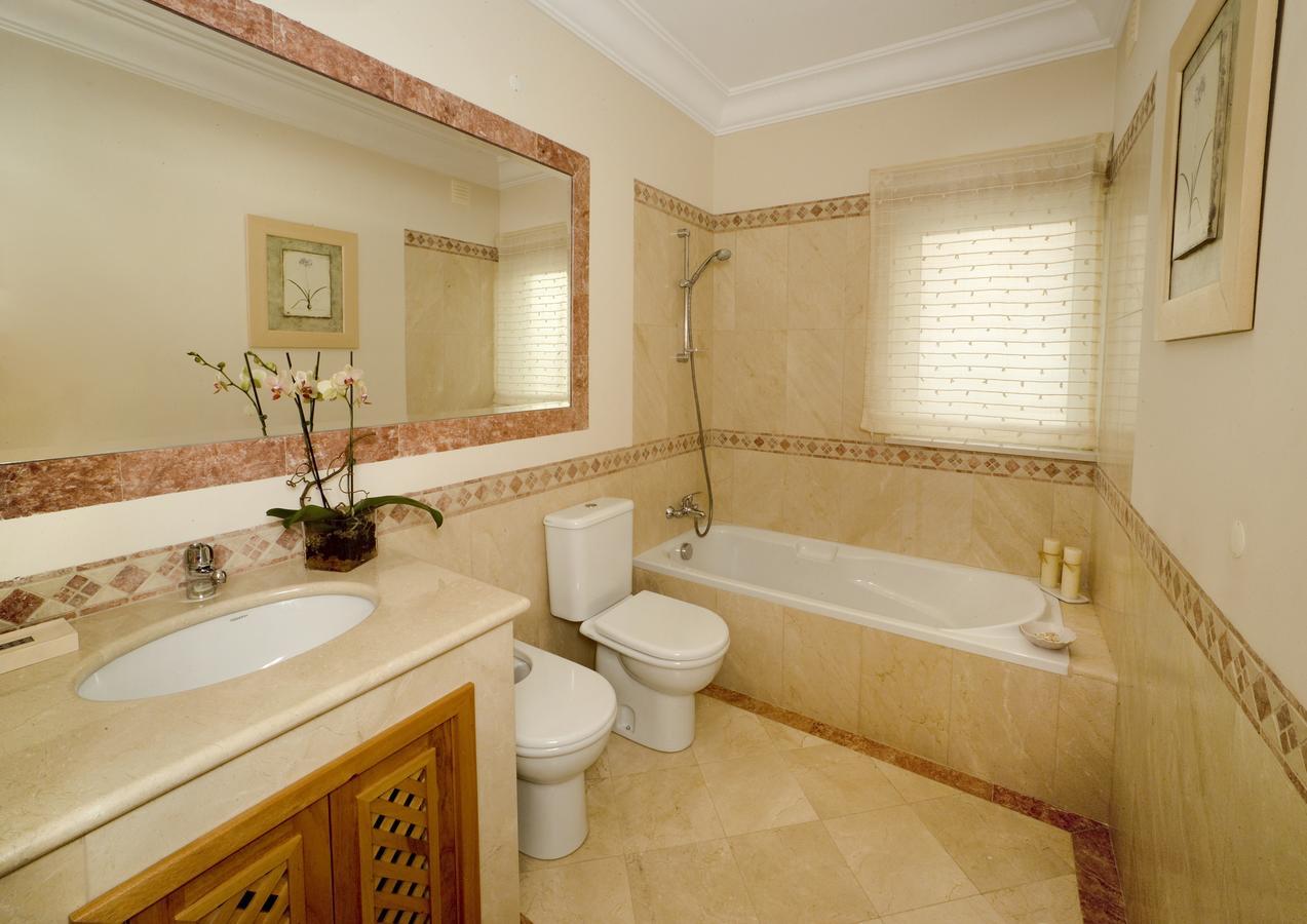 Luxury One Bedroom Palheiro Village By Hr Madeira Funchal  Buitenkant foto